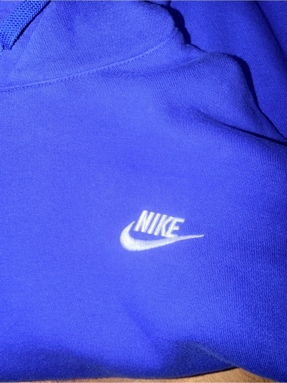 Nike Men’s Blue Crewneck Hoodie with White Swoosh - Picture 3 of 7